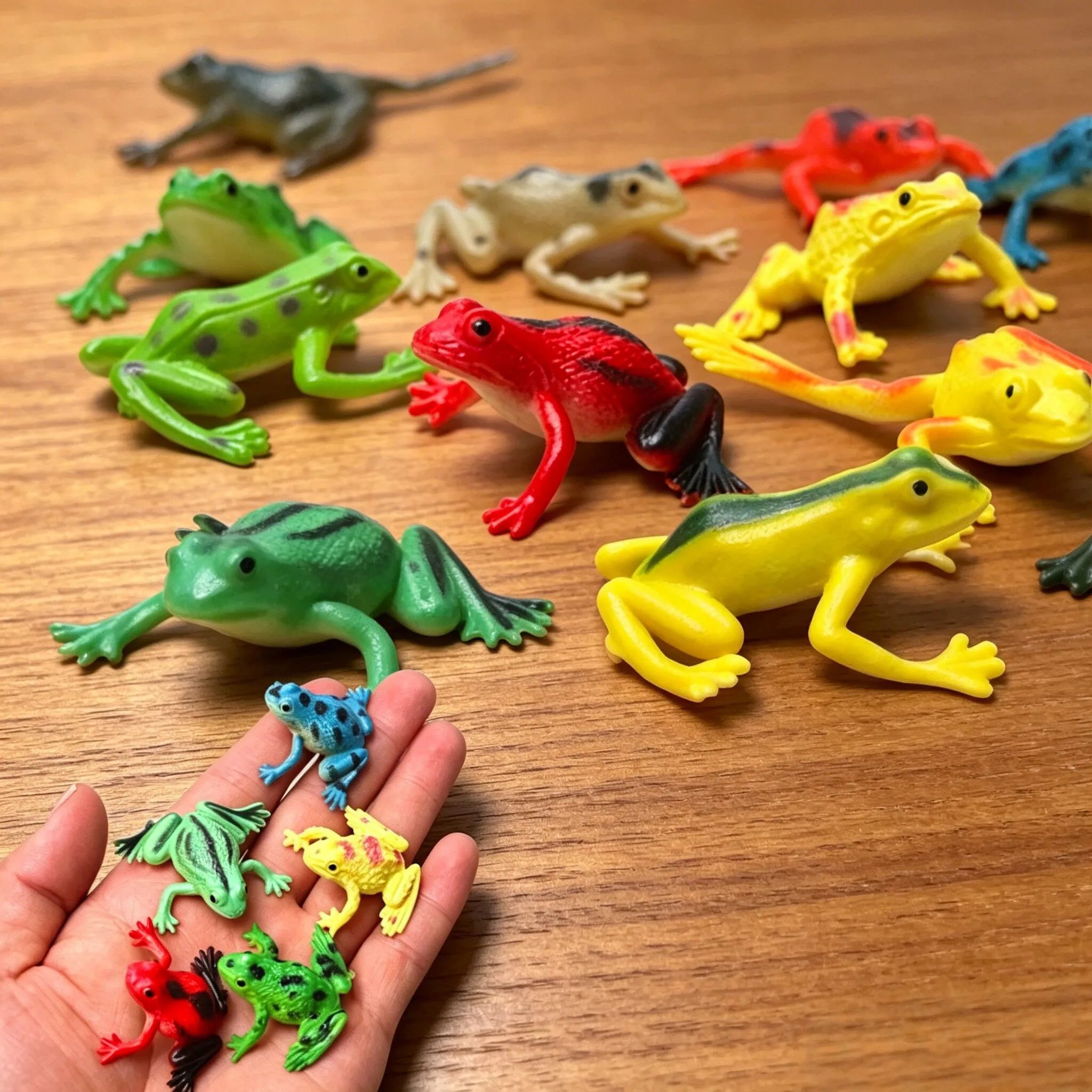 12Pcs Realistic Frogs Statue K - Science And Hobby review and price